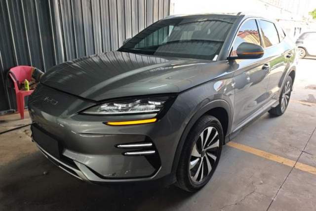 Used BYD Song PLUS New Energy 2024 Honor Edition EV 520km Luxury Model