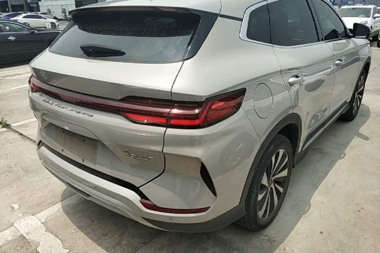 Used BYD Song PLUS New Energy 2024 Honor Edition EV 520km Luxury Model Rear Right 45 Deg