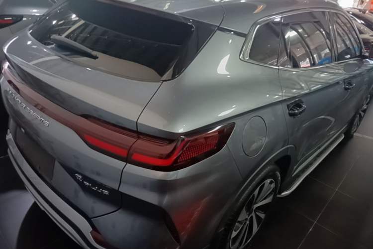 Used BYD Song PLUS New Energy 2024 HONOR Edition DM-i 110km Flagship PLUS Rear Right 45 Deg