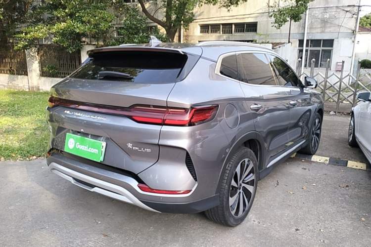Used BYD Song PLUS New Energy 2024 HONOR Edition DM-i 110km Flagship PLUS Rear Right 45 Deg