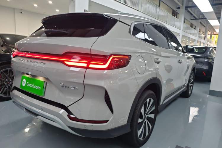 Used BYD Song PLUS New Energy 2024 Honor Edition EV 520km Premium Model Rear Right 45 Deg