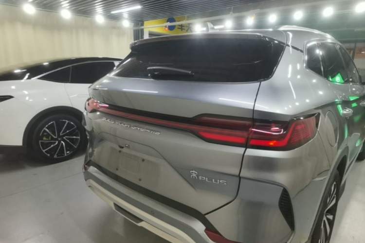 Used BYD Song PLUS New Energy 2024 Honor Edition EV 520km Flagship Model Rear