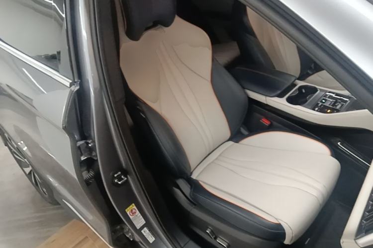 Used BYD Song PLUS New Energy 2024 HONOR Edition DM-i 110km Flagship PLUS Right Front Seat