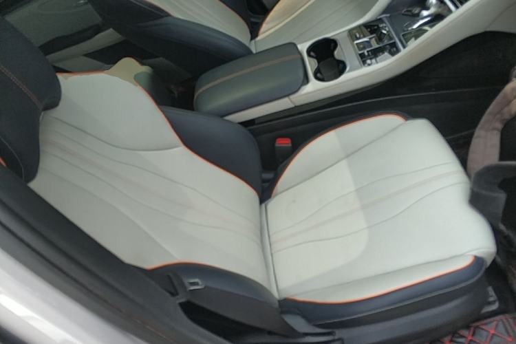 Used BYD Song PLUS New Energy 2024 Honor Edition EV 520km Luxury Model Right Front Seat