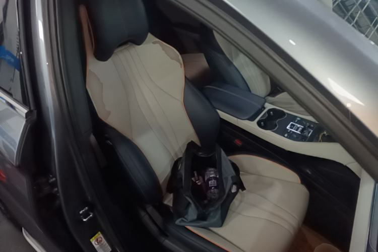 Used BYD Song PLUS New Energy 2024 HONOR Edition DM-i 110km Flagship PLUS Right Front Seat