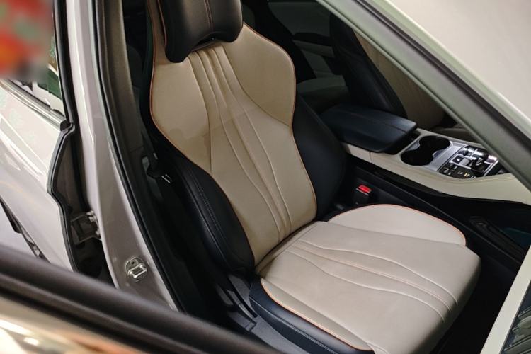Used BYD Song PLUS New Energy 2024 Honor Edition EV 520km Luxury Model Right Front Seat