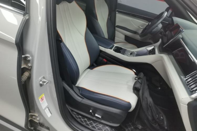 Used BYD Song PLUS New Energy 2024 Honor Edition EV 520km Premium Model Right Front Seat