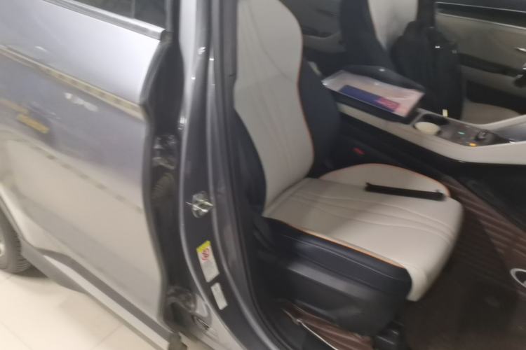 Used BYD Song PLUS New Energy 2024 HONOR Edition DM-i 71km Luxury Model Right Front Seat
