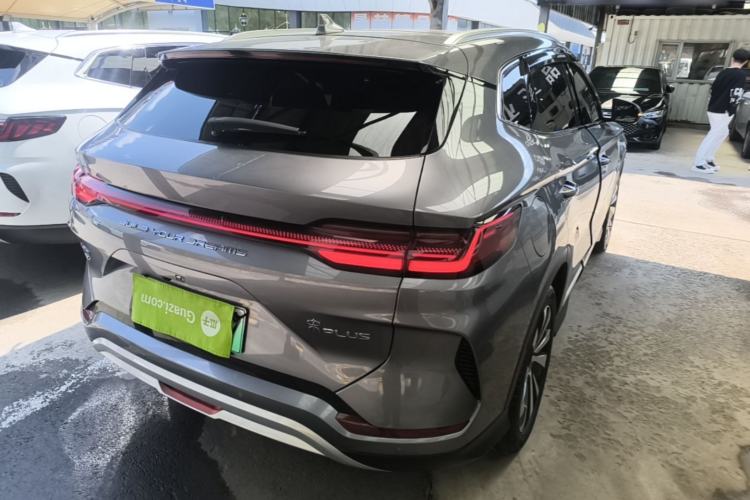 Used BYD Song PLUS New Energy 2024 HONOR Edition DM-i 110km Flagship Model Right Rear Taillight