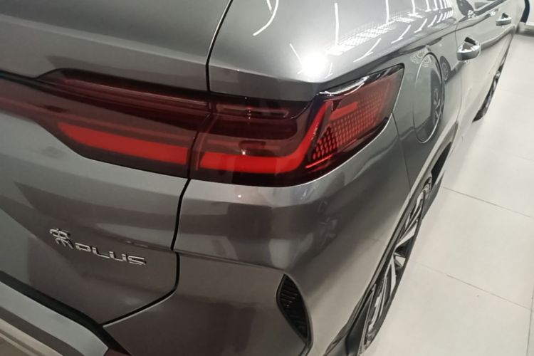 Used BYD Song PLUS New Energy 2024 HONOR Edition DM-i 110km Flagship Model Right Rear Taillight