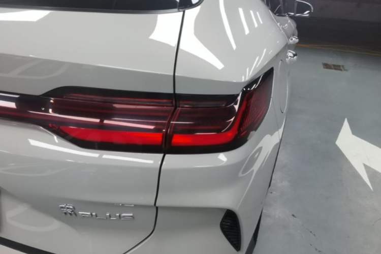 Used BYD Song PLUS New Energy 2024 Honor Edition EV 520km Premium Model Right Rear Taillight