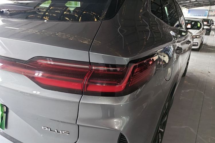 Used BYD Song PLUS New Energy 2024 Honor Edition EV 520km Premium Model Right Rear Taillight