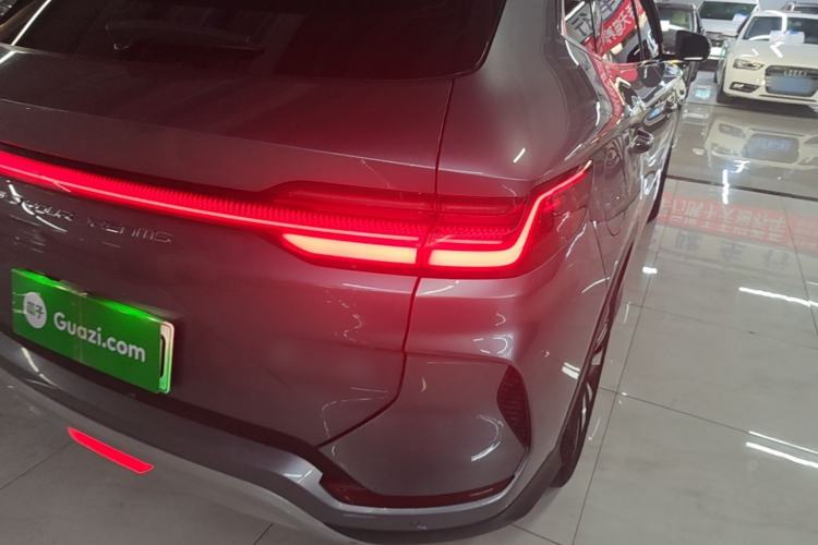 Used BYD Song PLUS New Energy 2024 HONOR Edition DM-i 150km Flagship PLUS Right Rear Taillight
