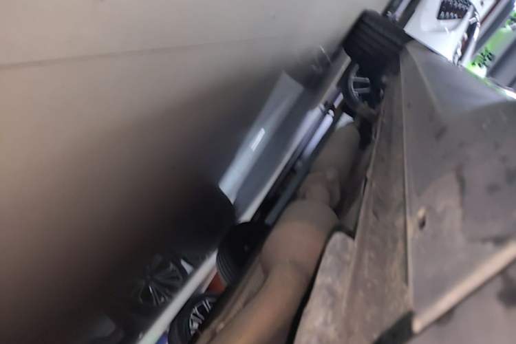 Used BYD Song PLUS New Energy 2024 HONOR Edition DM-i 110km Flagship Model Right Side Sill