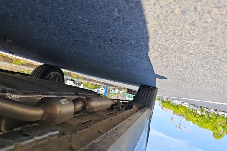 Used BYD Song PLUS New Energy 2024 HONOR Edition DM-i 110km Flagship Model Right Side Sill