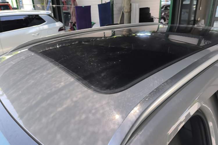 Used BYD Song PLUS New Energy 2024 Honor Edition EV 520km Premium Model Roof