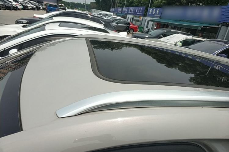 Used BYD Song PLUS New Energy 2024 Honor Edition EV 520km Luxury Model Roof