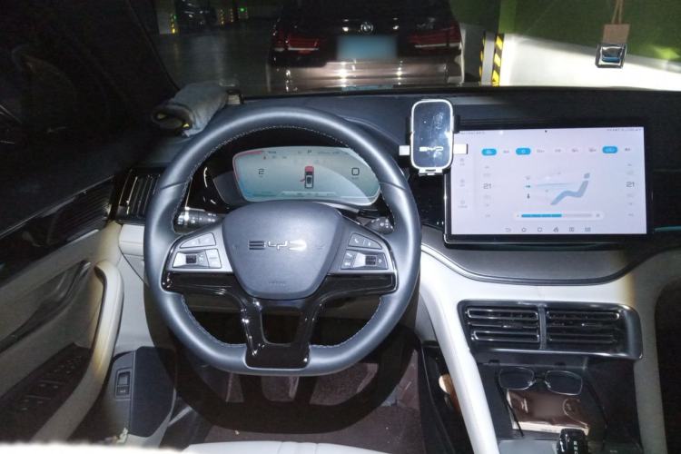 Used BYD Song PLUS New Energy 2024 HONOR Edition DM-i 110km Flagship Model Steering Wheel