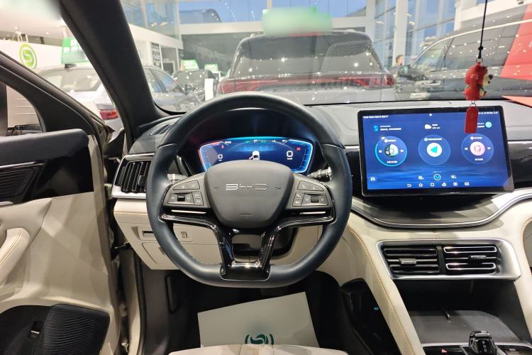 Used BYD Song PLUS New Energy 2024 HONOR Edition DM-i 110km Flagship Model Steering Wheel