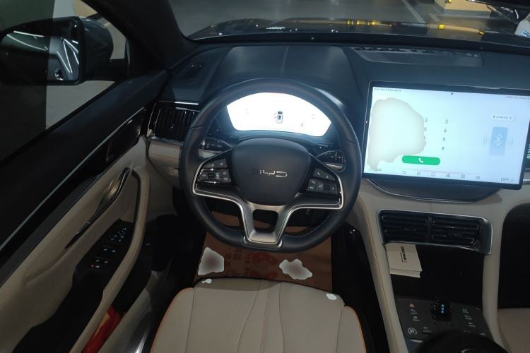 Used BYD Song PLUS New Energy 2024 Honor Edition EV 605km Flagship PLUS Steering Wheel