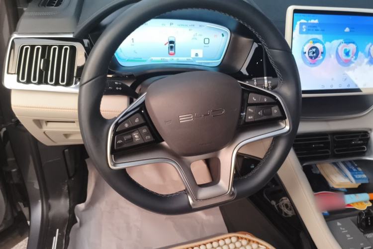Used BYD Song PLUS New Energy 2024 HONOR Edition DM-i 150km Flagship PLUS Steering Wheel