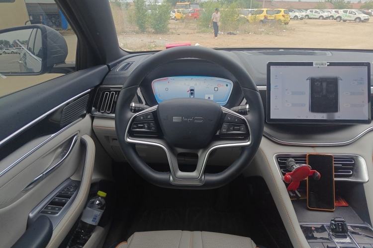 Used BYD Song PLUS New Energy 2024 HONOR Edition DM-i 110km Flagship PLUS Steering Wheel