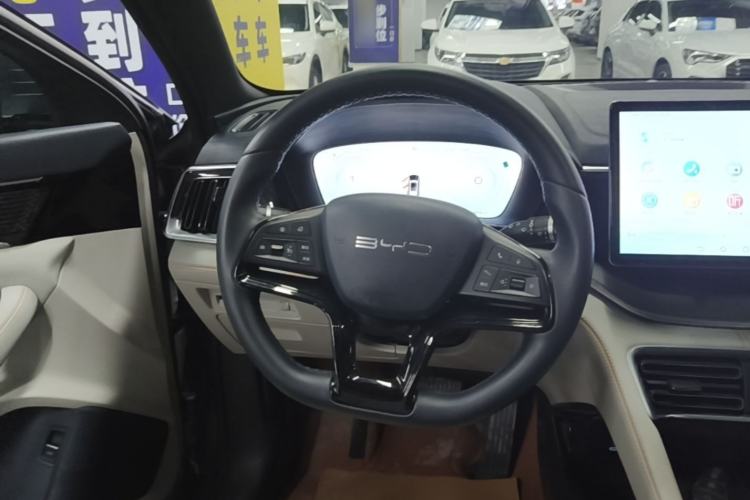 Used BYD Song PLUS New Energy 2024 HONOR Edition DM-i 110km Flagship Model Steering Wheel