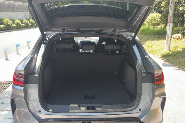 Used BYD Song PLUS New Energy 2024 HONOR Edition DM-i 110km Flagship PLUS Trunk