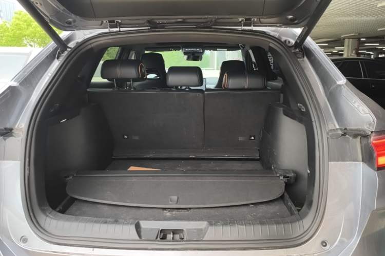 Used BYD Song PLUS New Energy 2024 Honor Edition EV 520km Premium Model Trunk