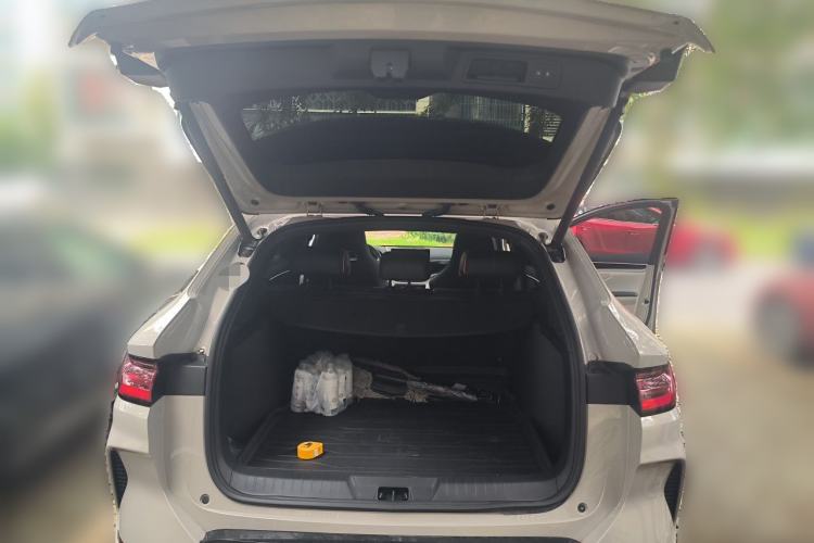 Used BYD Song PLUS New Energy 2024 Honor Edition EV 520km Premium Model Trunk