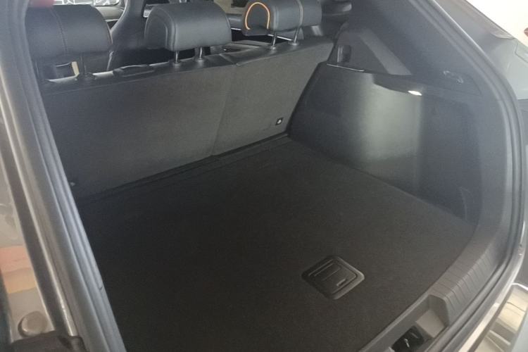 Used BYD Song PLUS New Energy 2024 HONOR Edition DM-i 71km Luxury Model Trunk