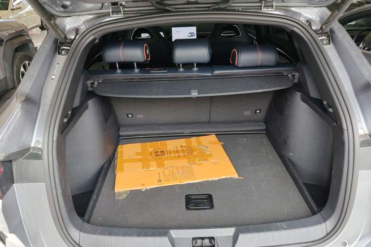 Used BYD Song PLUS New Energy 2024 HONOR Edition DM-i 110km Flagship PLUS Trunk