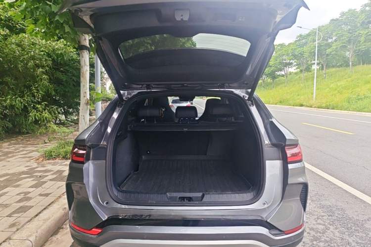 Used BYD Song PLUS New Energy 2024 HONOR Edition DM-i 150km Flagship PLUS Trunk