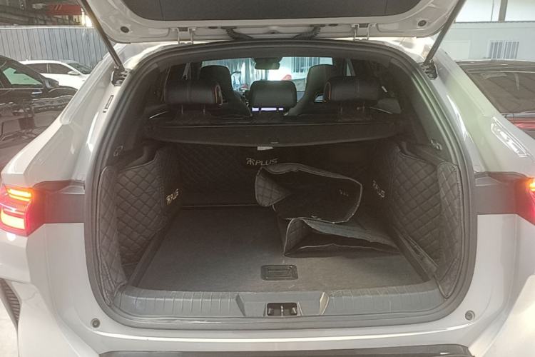 Used BYD Song PLUS New Energy 2024 Honor Edition EV 520km Luxury Model Trunk