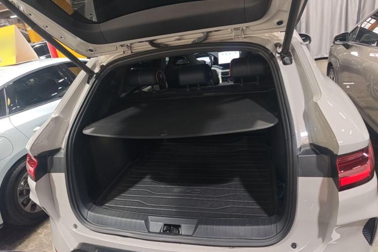 Used BYD Song PLUS New Energy 2024 HONOR Edition DM-i 71km Luxury Model Trunk