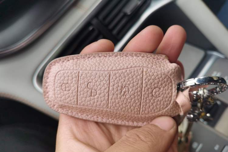 Used BYD Song PLUS New Energy 2024 HONOR Edition DM-i 110km Flagship Model Vehicle Key