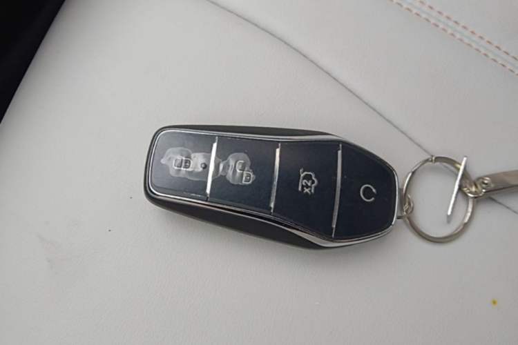 Used BYD Song PLUS New Energy 2024 Honor Edition EV 520km Premium Model Vehicle Key