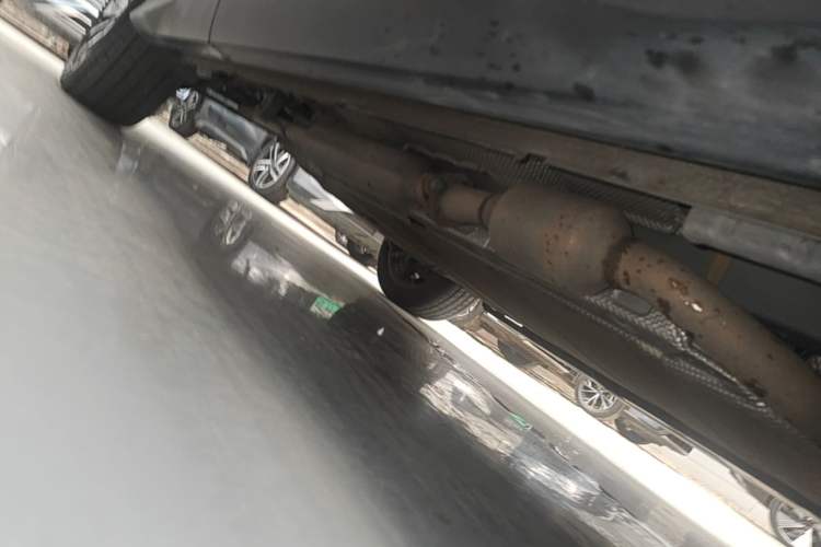 Used BYD Song PLUS New Energy 2024 HONOR Edition DM-i 110km Flagship PLUS Right Side Sill