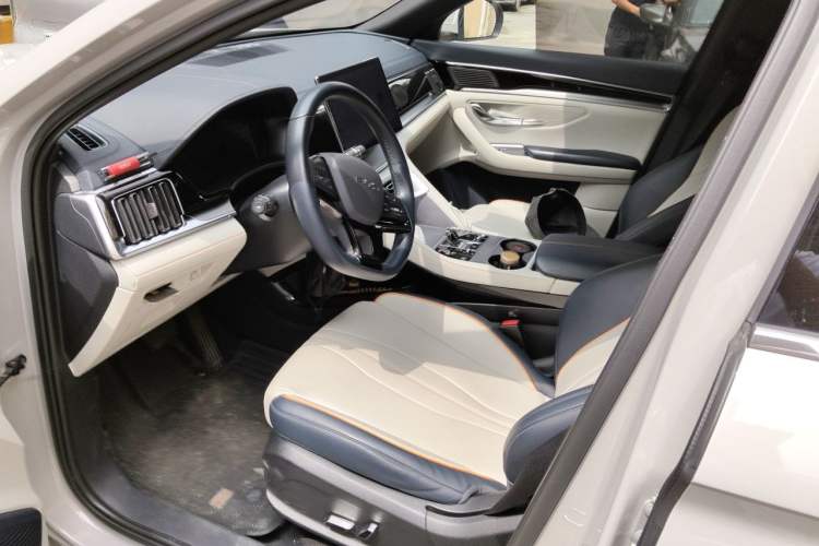 Used BYD Song PLUS New Energy 2024 HONOR Edition DM-i 110km Flagship Model Left Front Seat