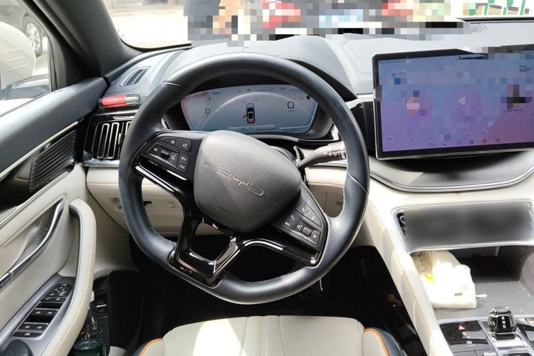 Used BYD Song PLUS New Energy 2024 HONOR Edition DM-i 110km Flagship Model Steering Wheel