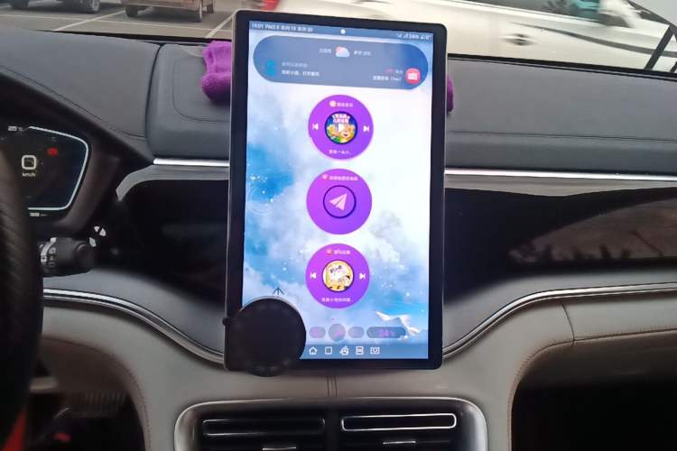 Used BYD Song PLUS New Energy 2024 HONOR Edition DM-i 110km Flagship Model Audio And AC Panel