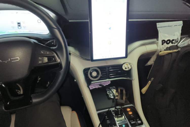 Used BYD Song PLUS New Energy 2024 HONOR Edition DM-i 110km Flagship Model Audio And AC Panel
