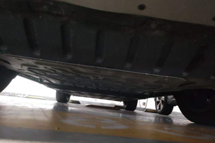 Used BYD Song PLUS New Energy 2024 Honor Edition EV 520km Flagship Model Chassis Front