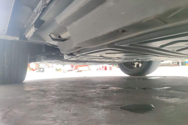 Used BYD Song PLUS New Energy 2024 Honor Edition EV 520km Flagship Model Chassis Front Left