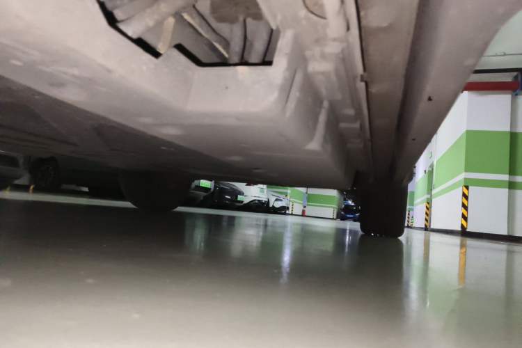 Used BYD Song PLUS New Energy 2024 HONOR Edition DM-i 110km Flagship Model Chassis Front Left