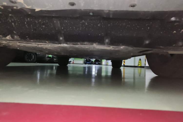 Used BYD Song PLUS New Energy 2024 HONOR Edition DM-i 110km Flagship Model Chassis Front