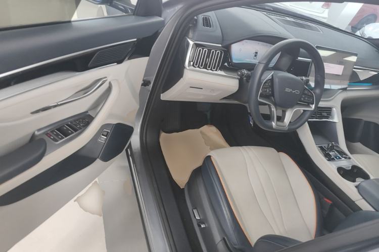 Used BYD Song PLUS New Energy 2024 HONOR Edition DM-i 110km Flagship PLUS Driver Seat