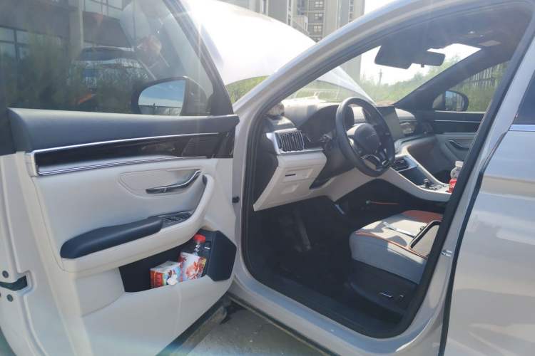 Used BYD Song PLUS New Energy 2024 HONOR Edition DM-i 110km Flagship Model Driver Seat
