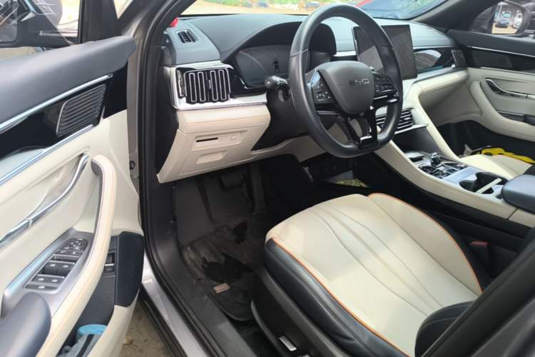 Used BYD Song PLUS New Energy 2024 Honor Edition EV 520km Premium Model Driver Seat