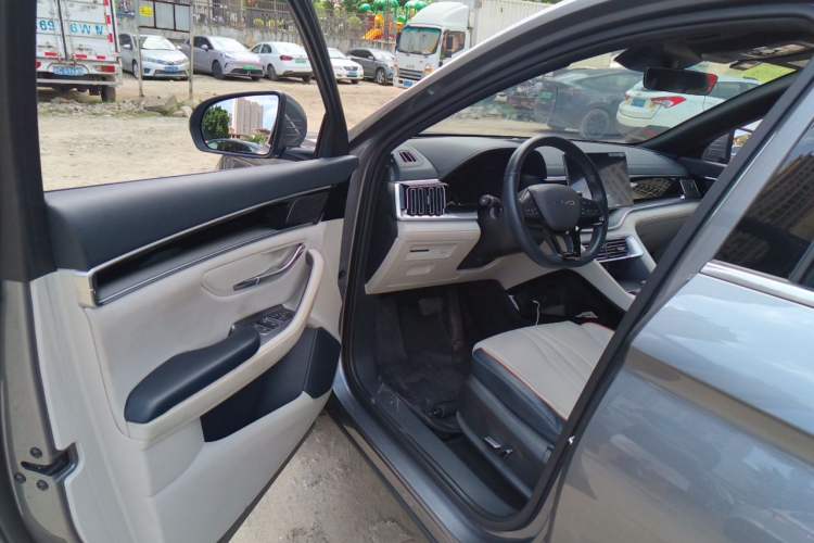 Used BYD Song PLUS New Energy 2024 Honor Edition EV 520km Luxury Model Driver Seat